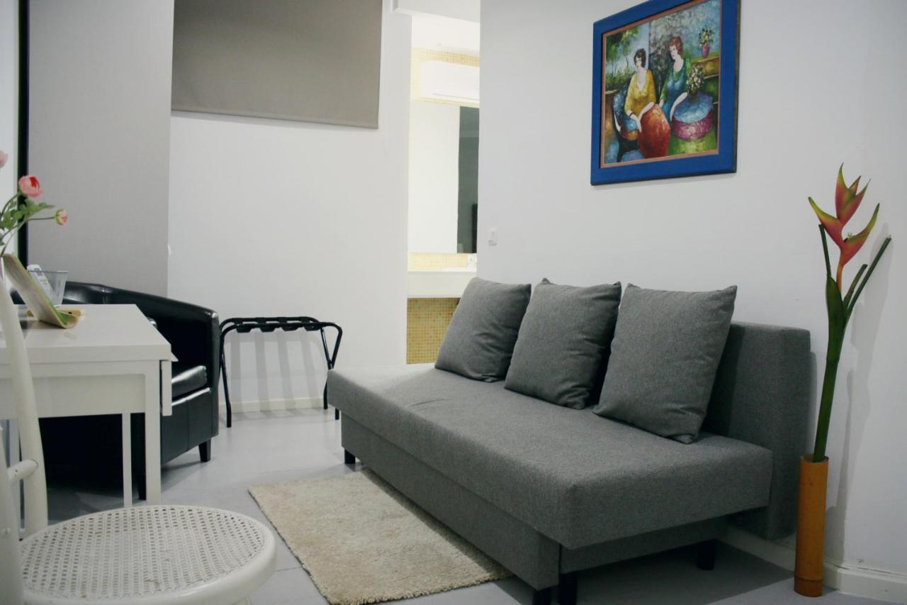 Valencia Apartamentos Goya Екстериор снимка