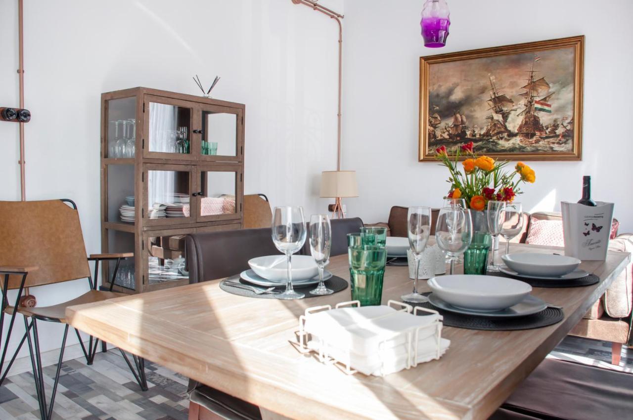 Valencia Apartamentos Goya Екстериор снимка