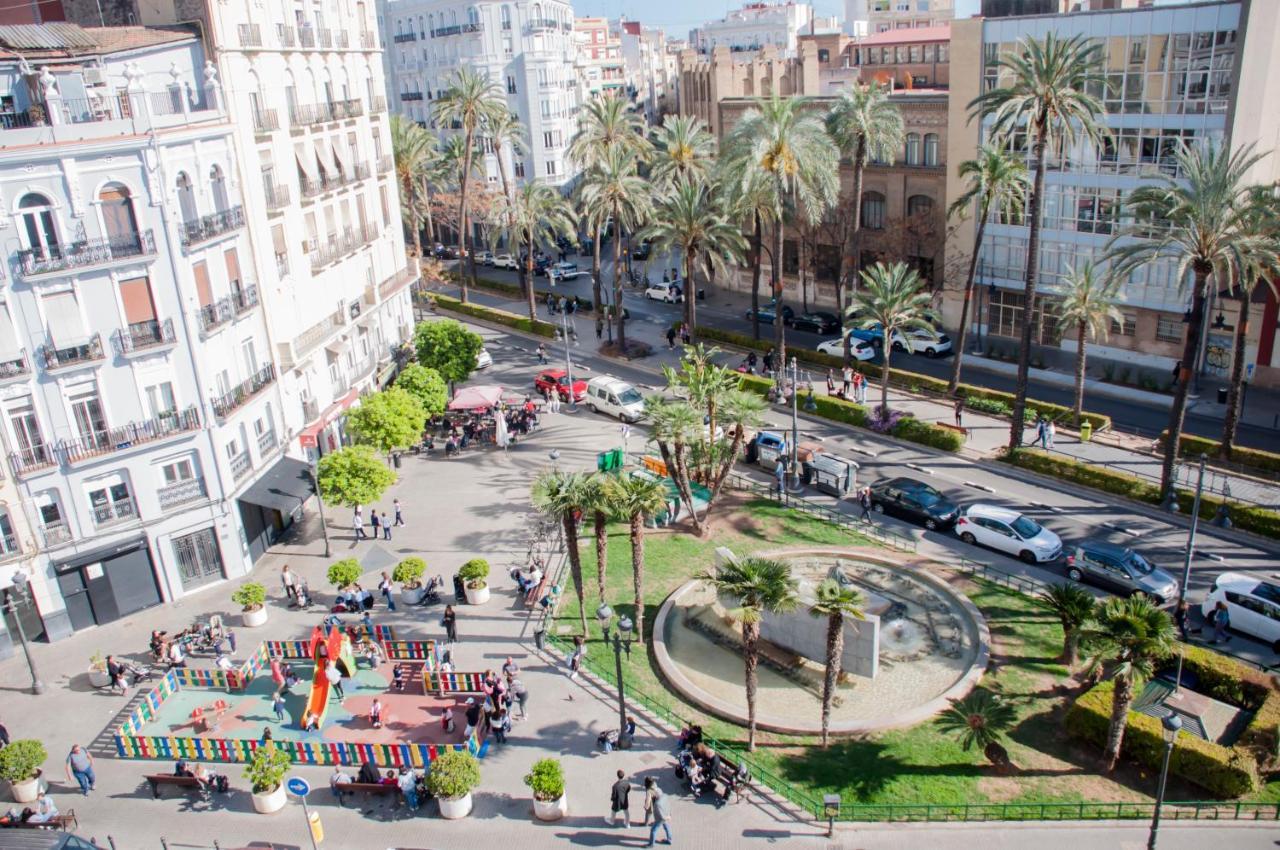 Valencia Apartamentos Goya Екстериор снимка