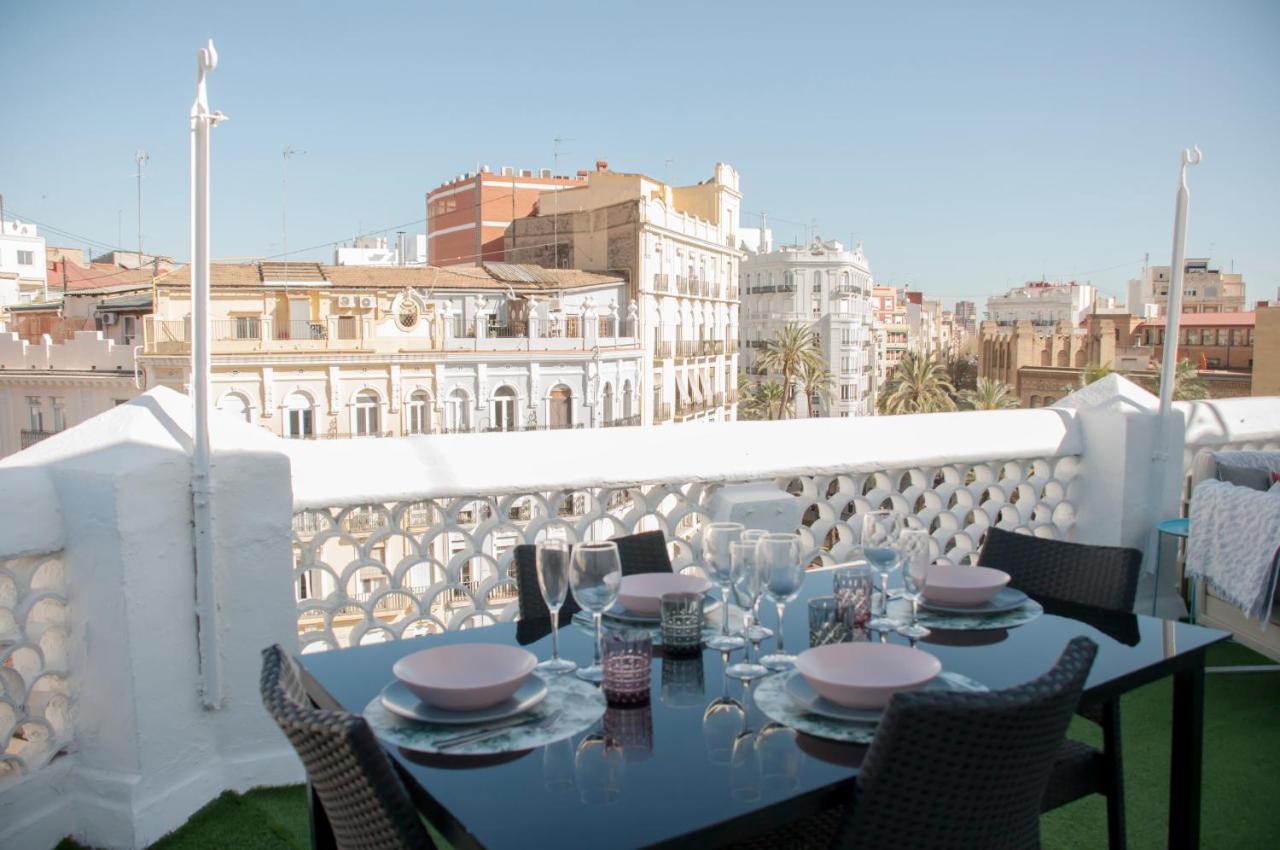 Valencia Apartamentos Goya Екстериор снимка