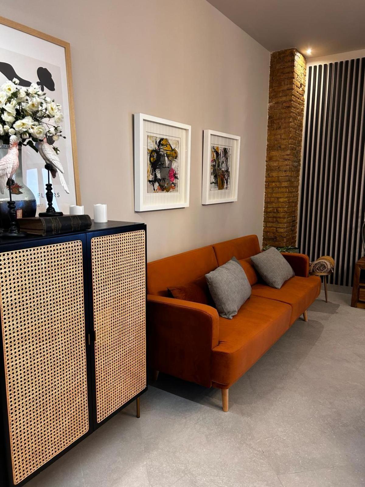 Valencia Apartamentos Goya Екстериор снимка
